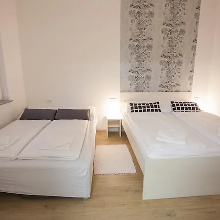 Apartments Shishka Ljubljana Extérieur photo